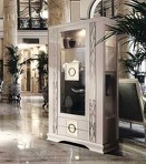 Витрина отделка HUESO, детали золото, ручки золото, арт. LLA.SHC.XT.34, LLASS
