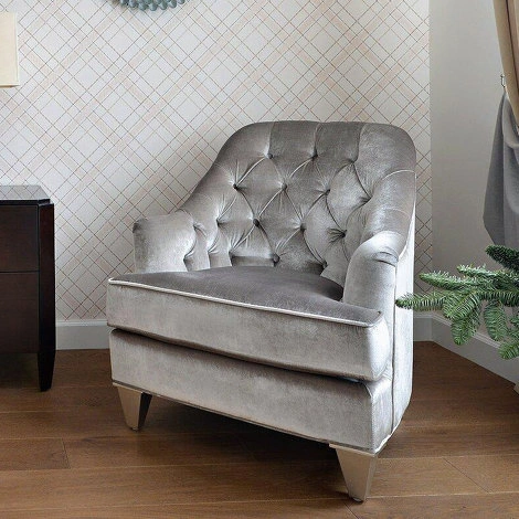 Кресло отделка сусальное серебро, покрытое лаком шампань, ткань серебристо-серый велюр от FRATELLI BARRI, FB.ACH.MES.349