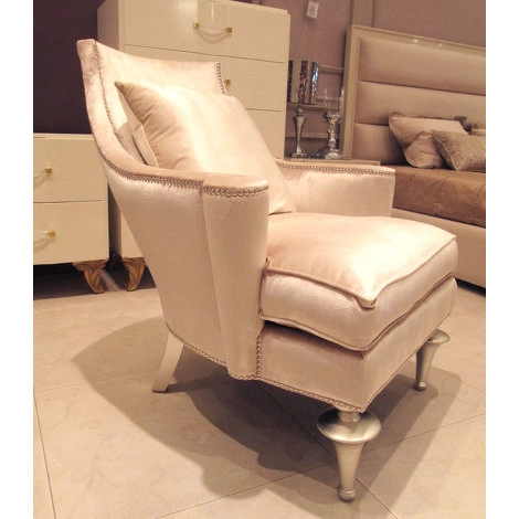 Кресло отделка сусальное серебро, покрытое лаком шампань, ткань светло-бежевый велюр от FRATELLI BARRI, FB.ACH.RM.139