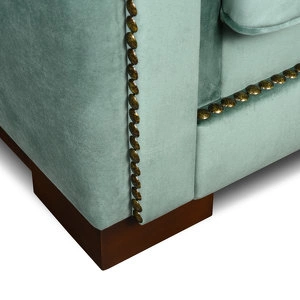 Кресло Tresor отделка ткань кат. 6, ножки темный орех, декоративные гвоздики состаренное золото