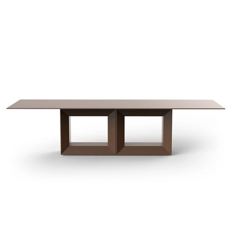 Обеденный стол Vela от VONDOM, VM.DT.VN.784