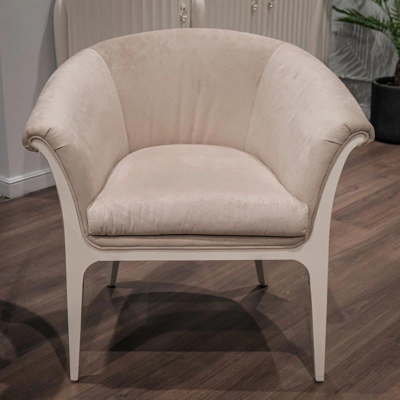 Кресло отделка бежевый блестящий лак, ткань Finka-43A от FRATELLI BARRI, FB.ACH.RM.144