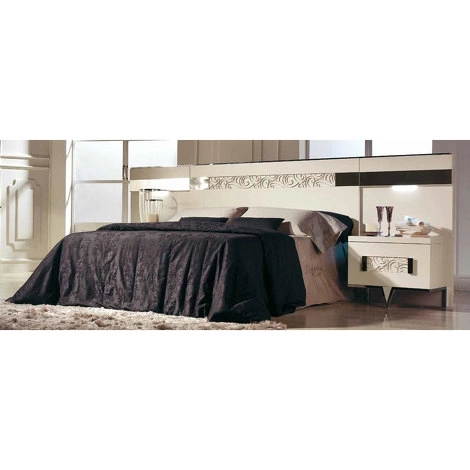 Кровать Euphoria и две прикроватные тумбочки от LLASS, LLA.BD.EU.43