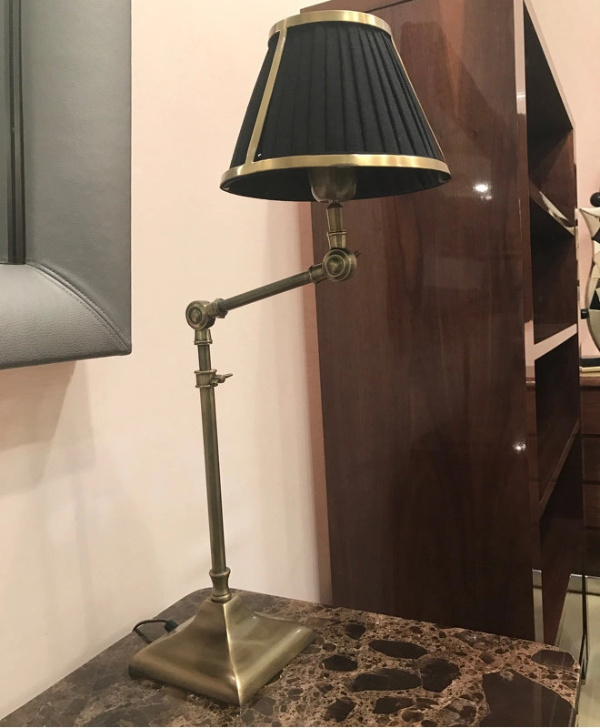 Настольная лампа Brunswick от EICHHOLTZ, EH.L-4.LT.187