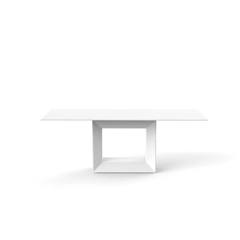 Обеденный стол Vela от VONDOM, VM.DT.VN.779