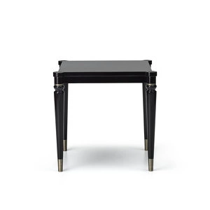 Приставной столик Lloyd отделка черный глянцевый ясень, цвет металла латунь